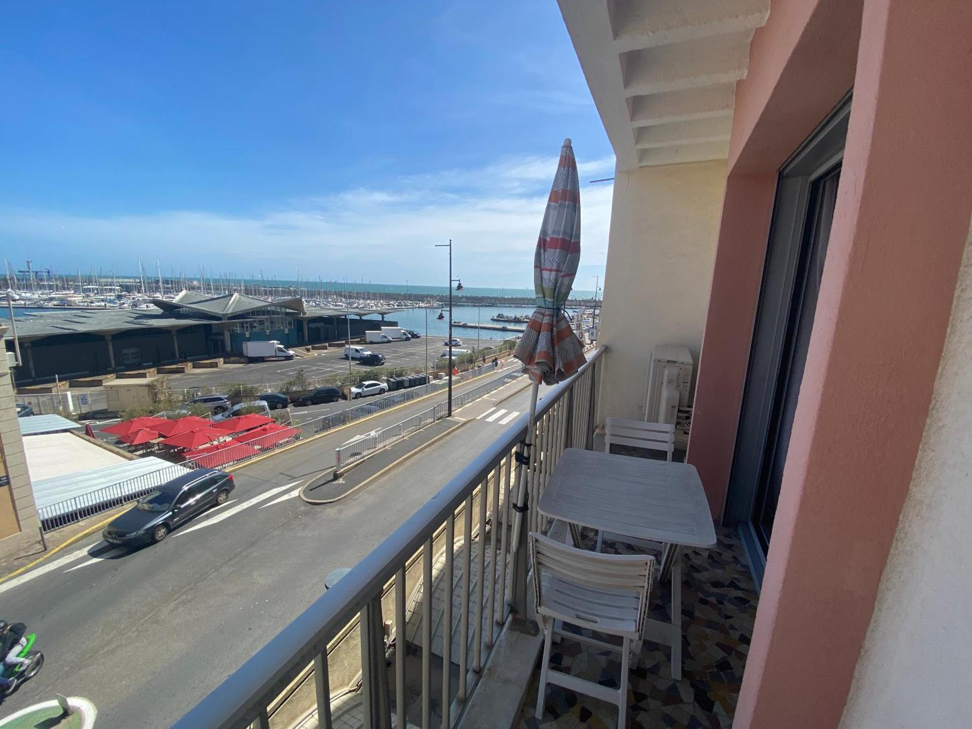 T2 La Singuliere Apartment Sete Exterior photo